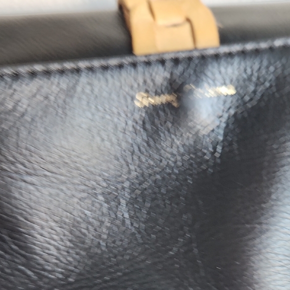 Tommy Bahama Black and Tan Crossbody Bag 100 Percent Leather - Picture 15 of 16